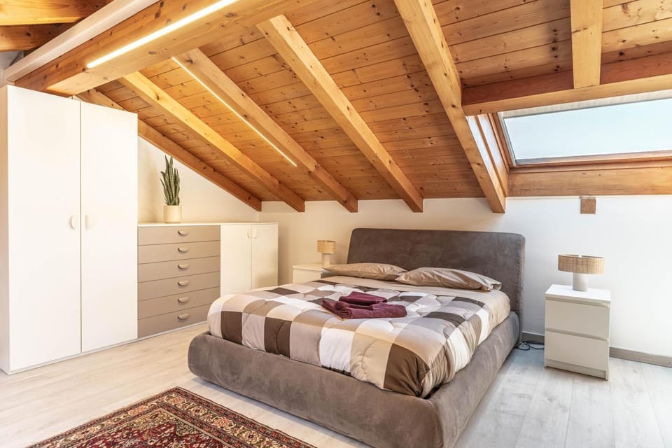 Mansarda Serso, Pergine Valsugana Ospitar Apartment in Trentino-South Tyrol