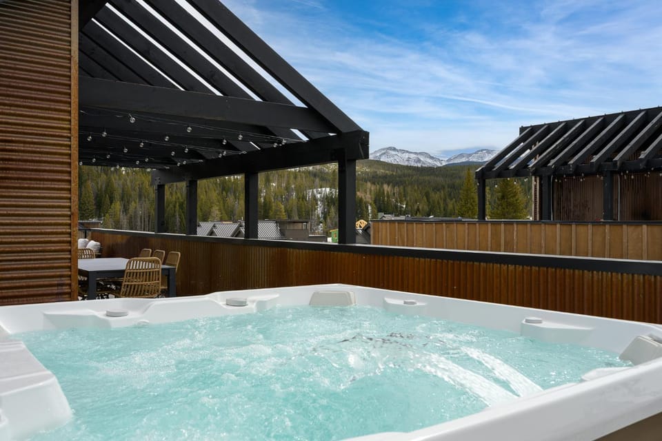 Hot Tub