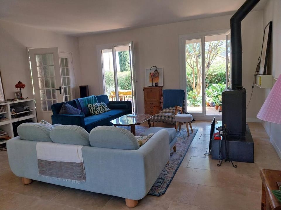 Charmante maison avec jardin et terrasse Villa in Occitanie