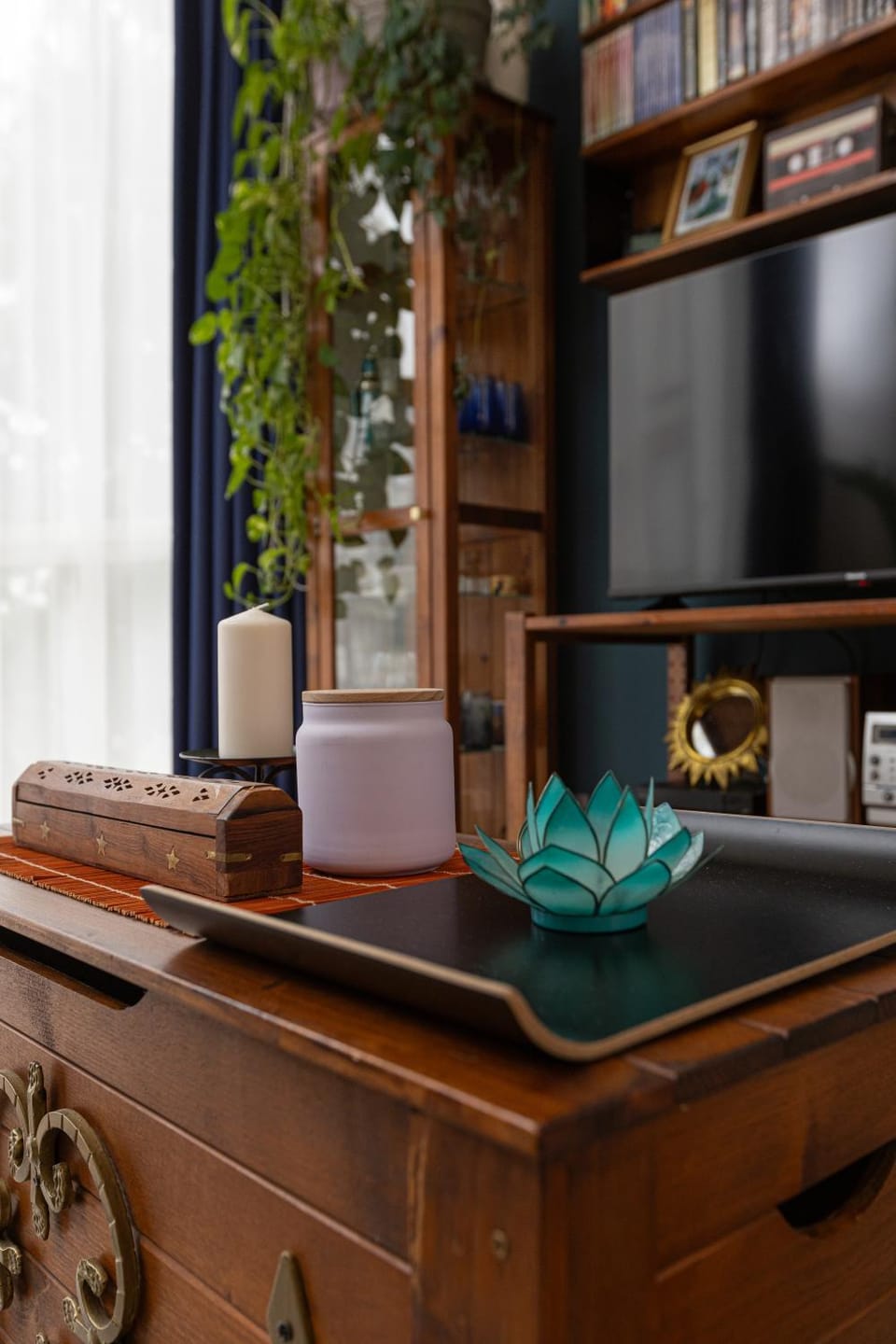 Communal lounge/ TV room, TV and multimedia, Decorative detail, Decorative detail