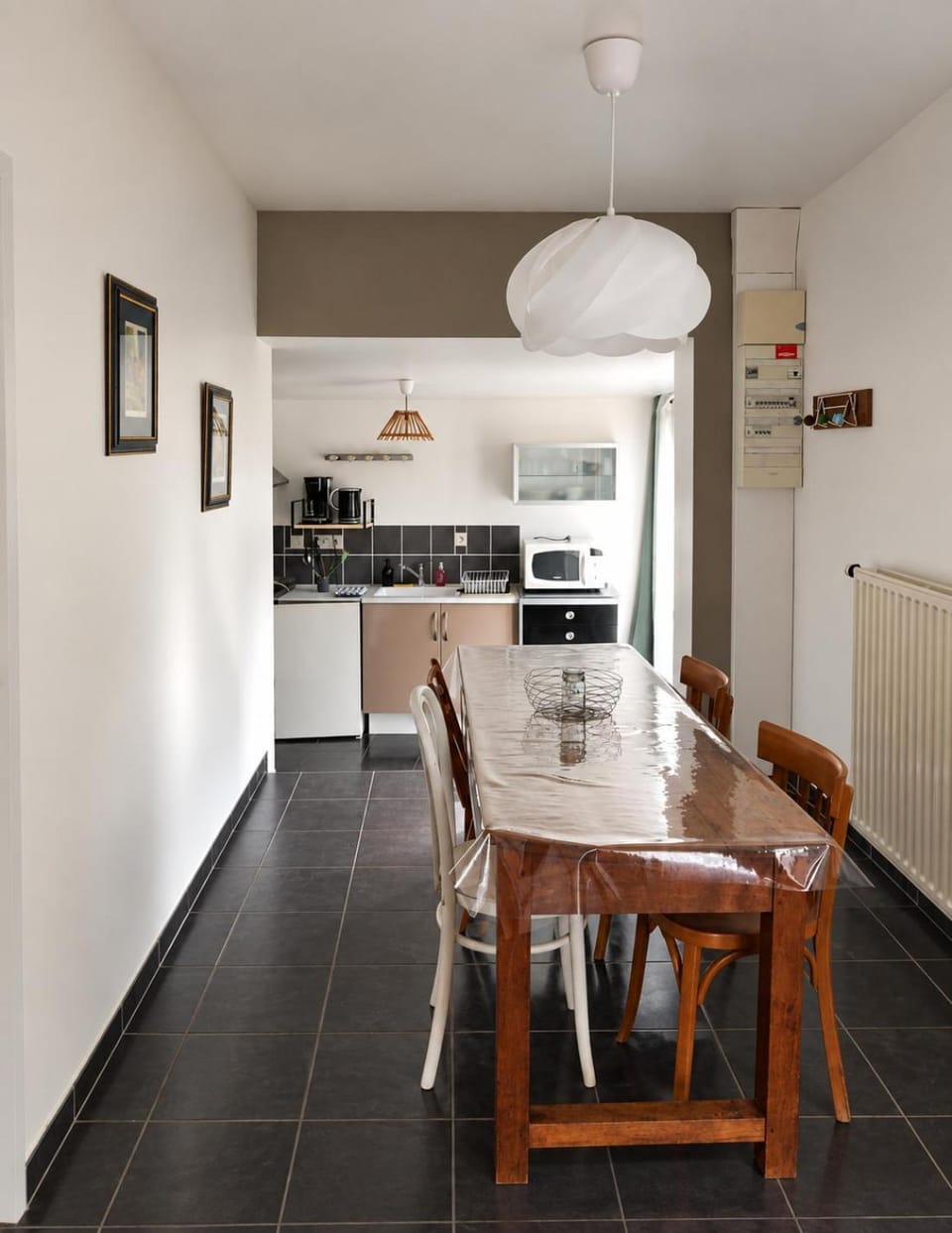 T2 Séjour Pro & Vacances - Wi-Fi & Parking ext gratuit Apartment in Pays de la Loire