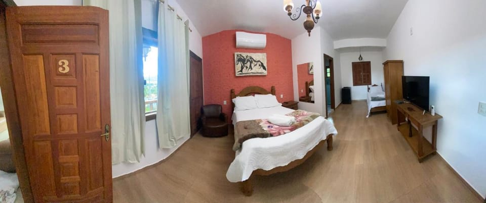 Bed, TV and multimedia, Photo of the whole room, Bedroom, wardrobe