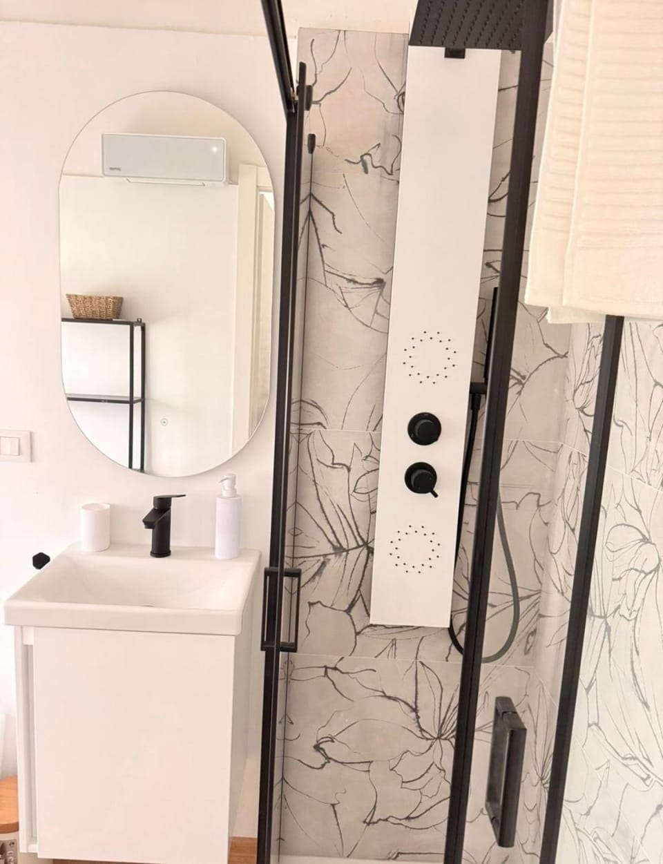 Shower, Bathroom