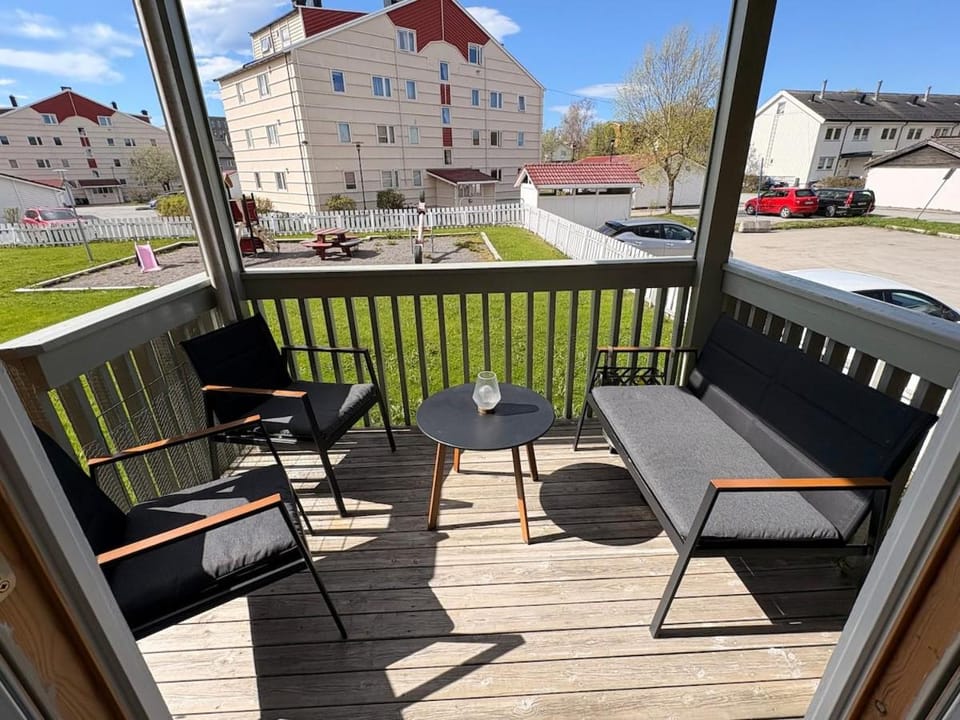 Balcony/Terrace, Balcony/Terrace
