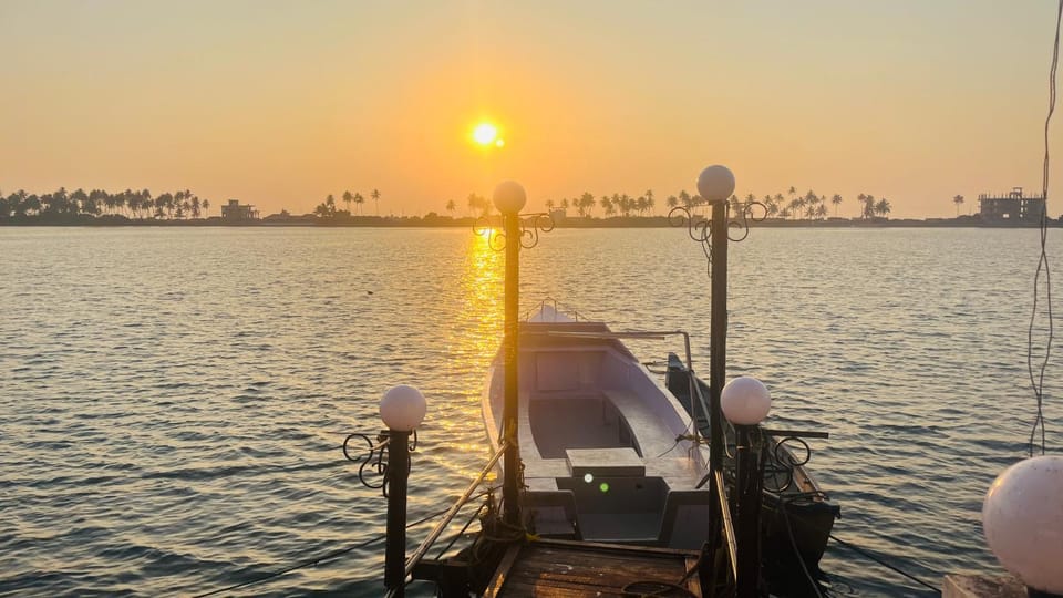 Day, Natural landscape, Activities, Lake view, Sea view, Sunrise
