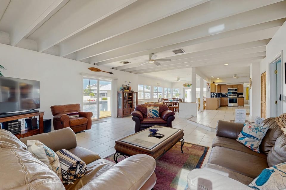 KL56FLR Saratoga Sunshine House in Key Largo
