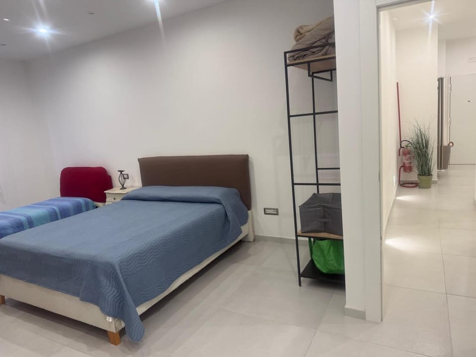 Bedroom, air conditioner