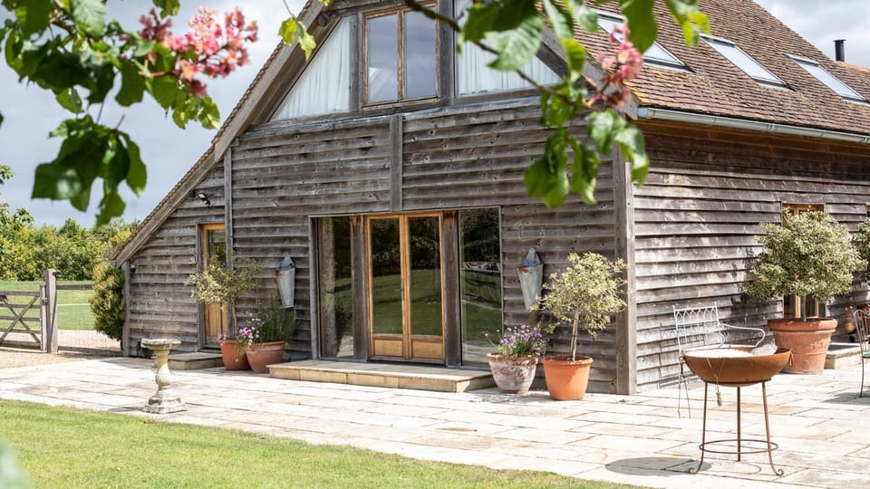 Property building, Garden view