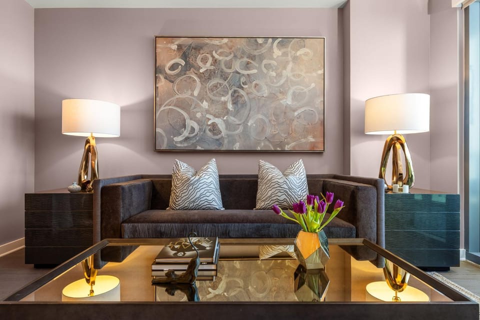 16th Floor - Regal Retreat Apartment in Atlanta