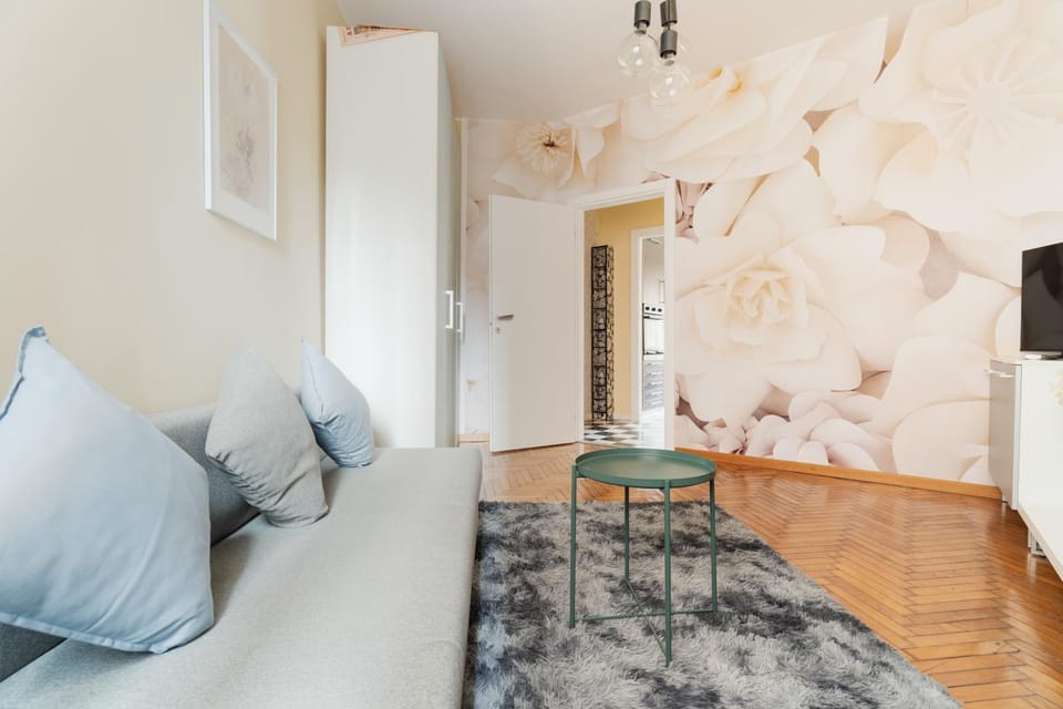 Gateway to City Centre - M3 - Duomo in 10 min Apartment in Milan