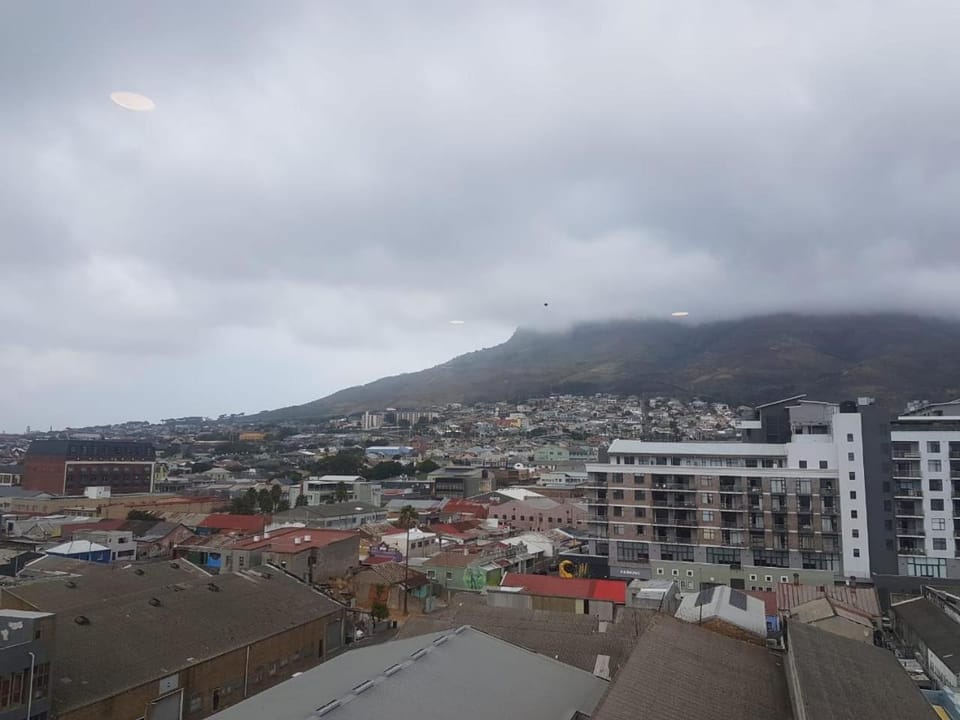 Woodstock Affordable Accommodation Bed and Breakfast in Cape Town