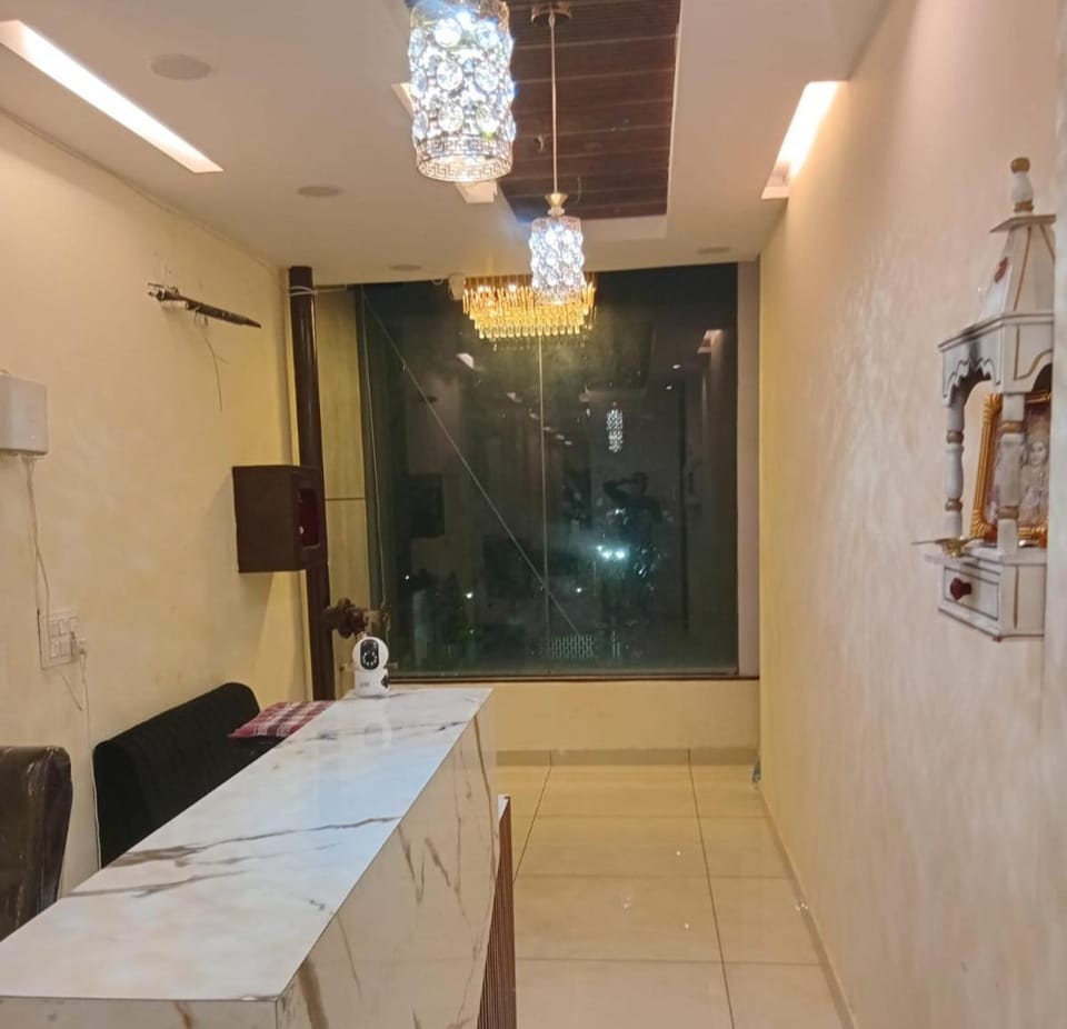 HOTEL CRYSTAL - Comfortable & Smart Rooms By SKY Hotels & Homestays Hotel in Ludhiana
