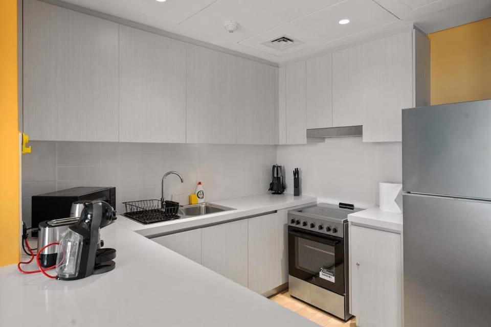 Luxury 2BR Yas Island Apt with Pool & F1 Views Apartment in Abu Dhabi
