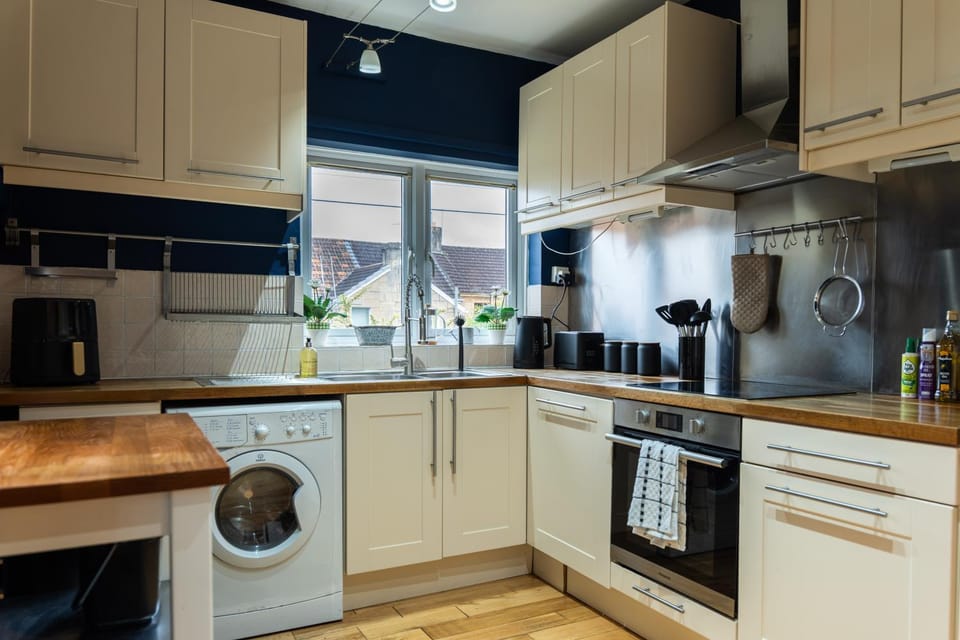 Homely 3 bed in Bath House in Bath