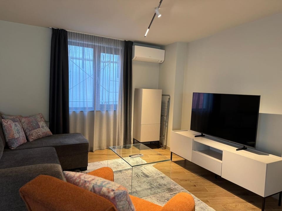 Luxury brand new apt "MD 1" close to everything Apartment in Varna