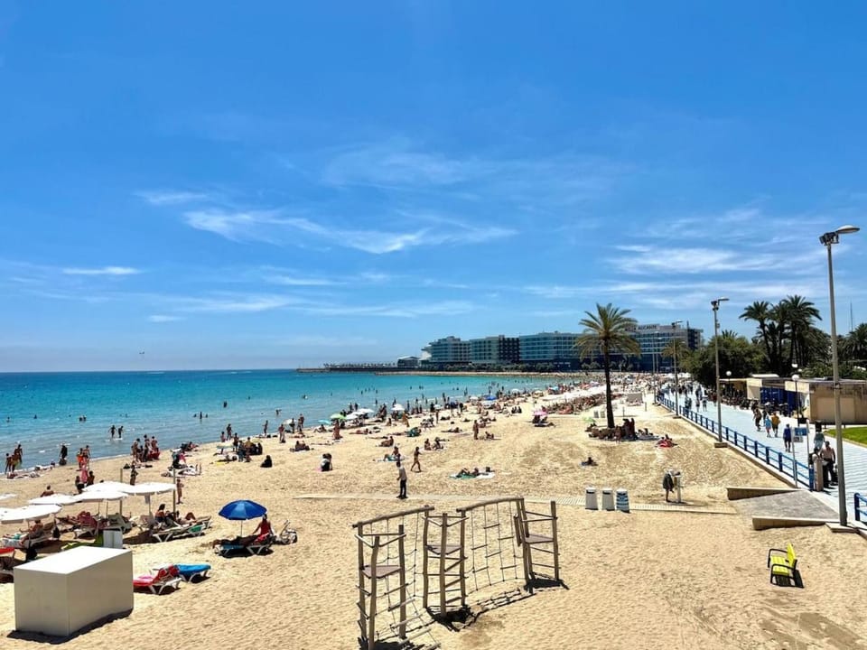 Sun and Heart Alicante 2 Minutes from the Beach and Old Town Apartment in Alicante