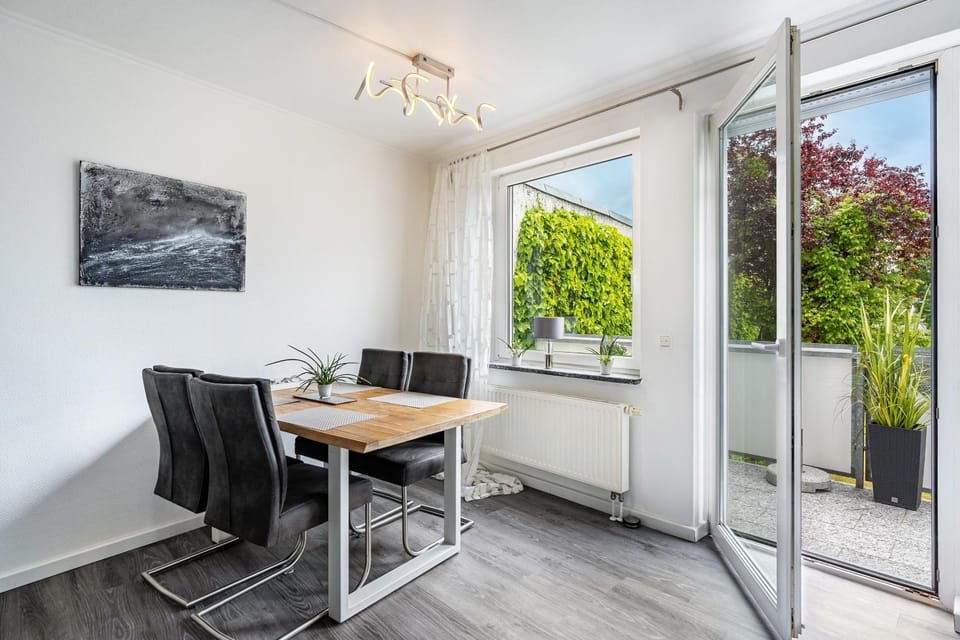 3-Zimmer-Wohnung mit Balkon Apartment in Kiel