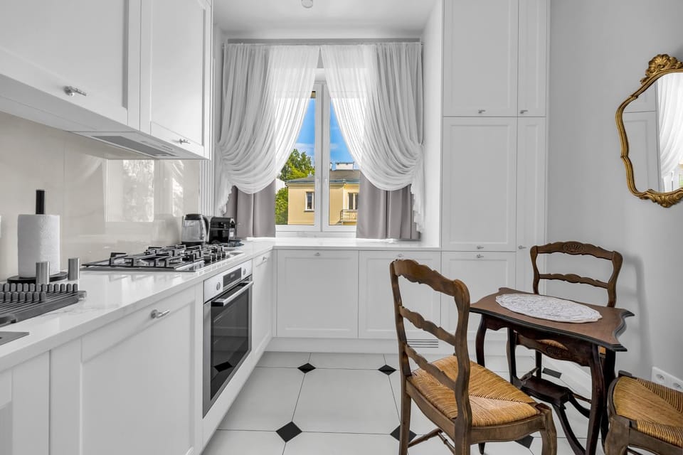 Kitchen or kitchenette, oven, stove, kitchen