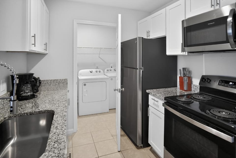 Cozy 2 Bedroom Apartment Stay Apartment in Savannah