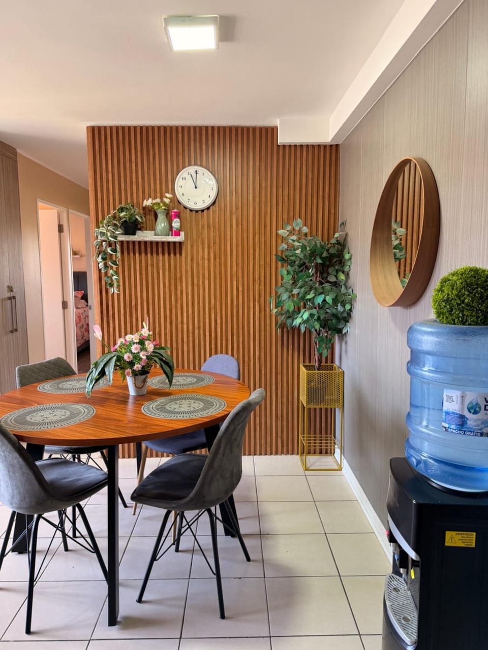 Dep cercano a carretera 5 , 3H 1,5 baños , wifi , parking privado Apartment hotel in Rancagua
