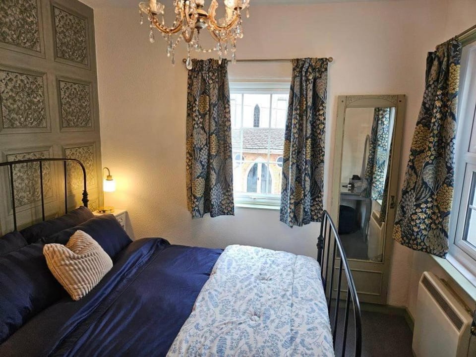 Bedroom, hair dryier