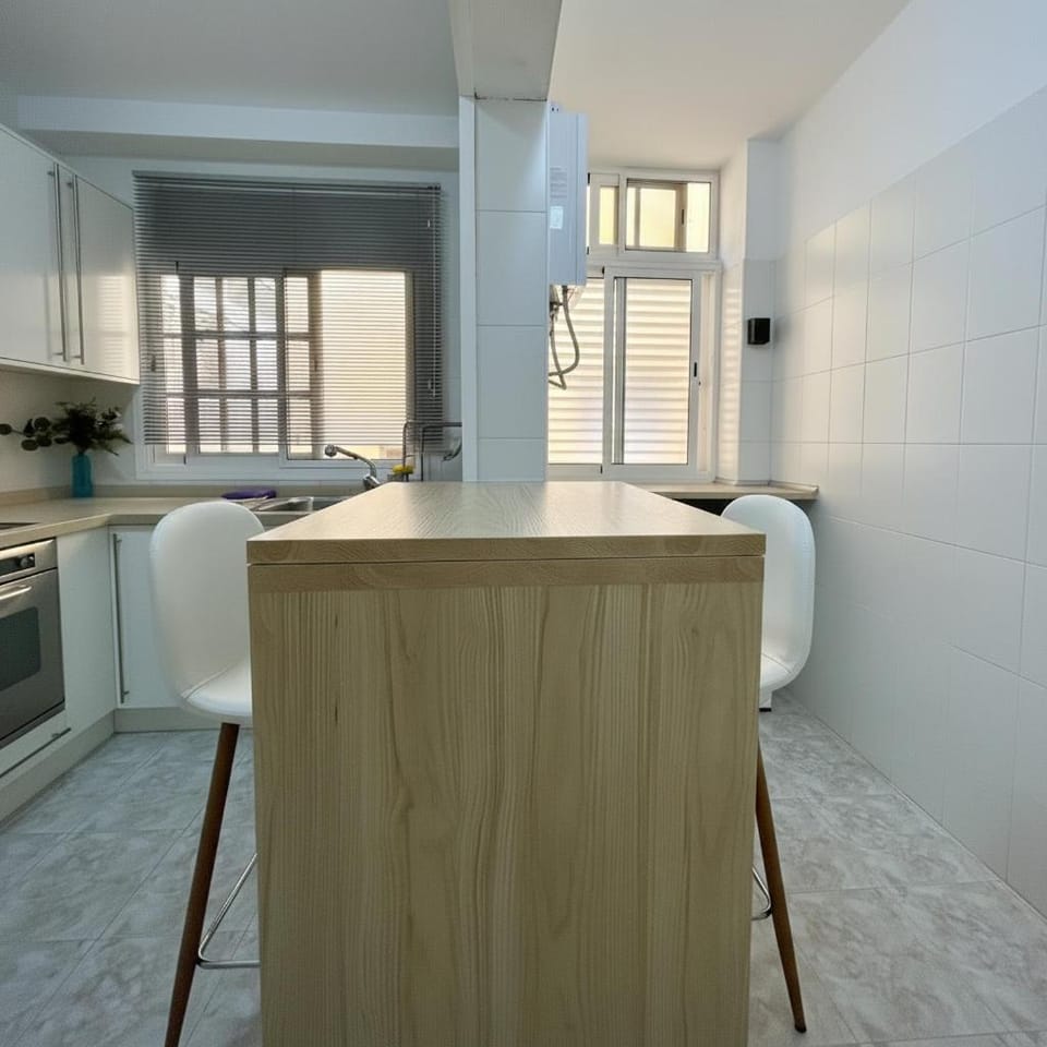 laundry, kitchen