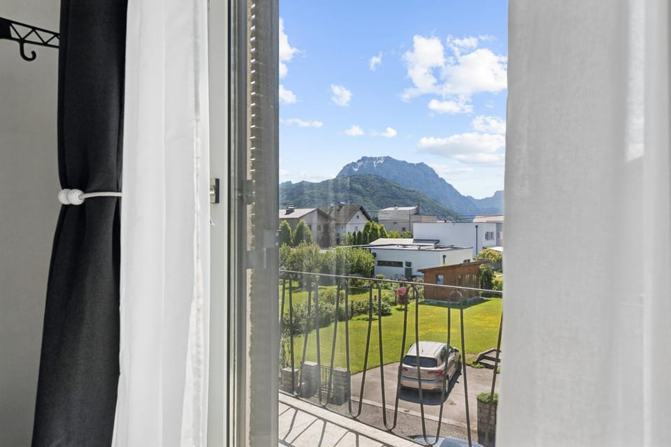 View (from property/room), Bedroom, Mountain view