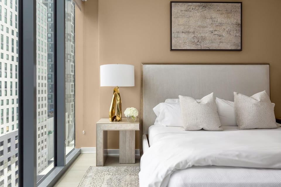 17th Floor - Serene Escape Apartment in Atlanta