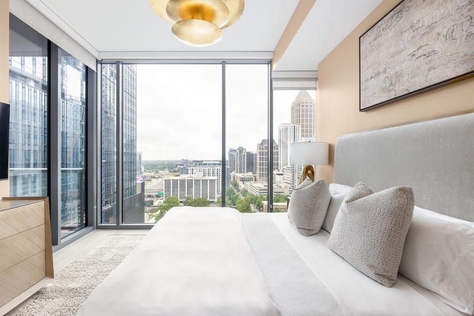 17th Floor - Serene Escape Apartment in Atlanta