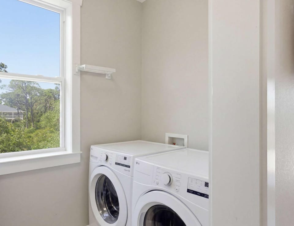 New- 3bedroom Pet Friendly St George Island House in Saint George Island