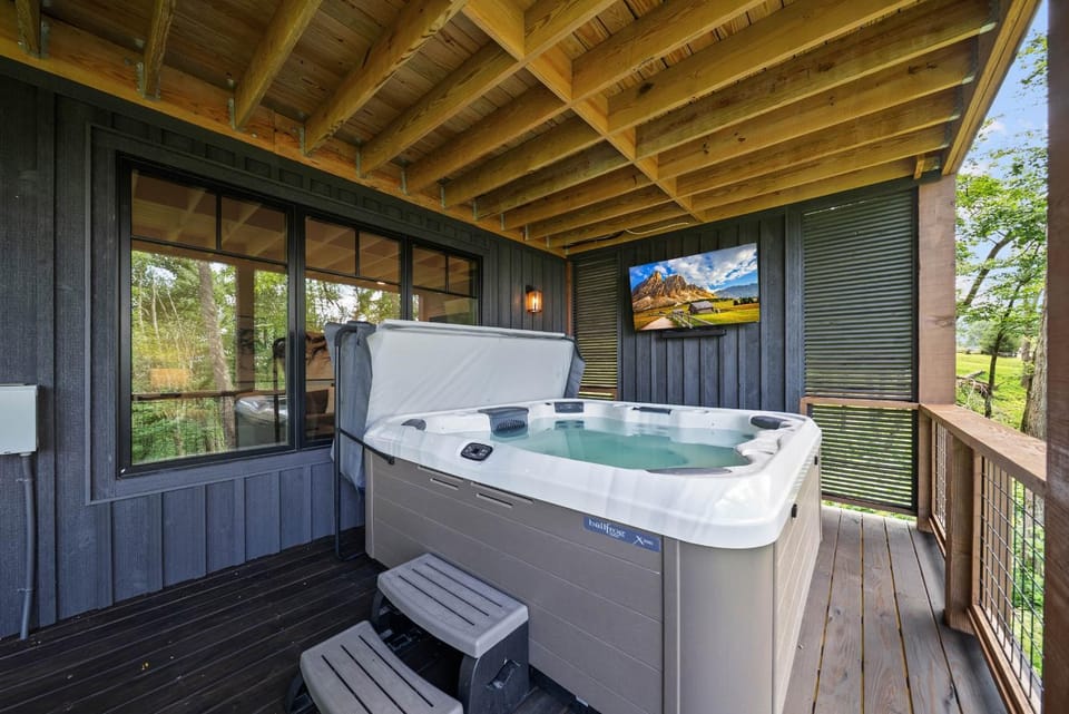 Black Diamond at Eagles Nest House in Beech Mountain