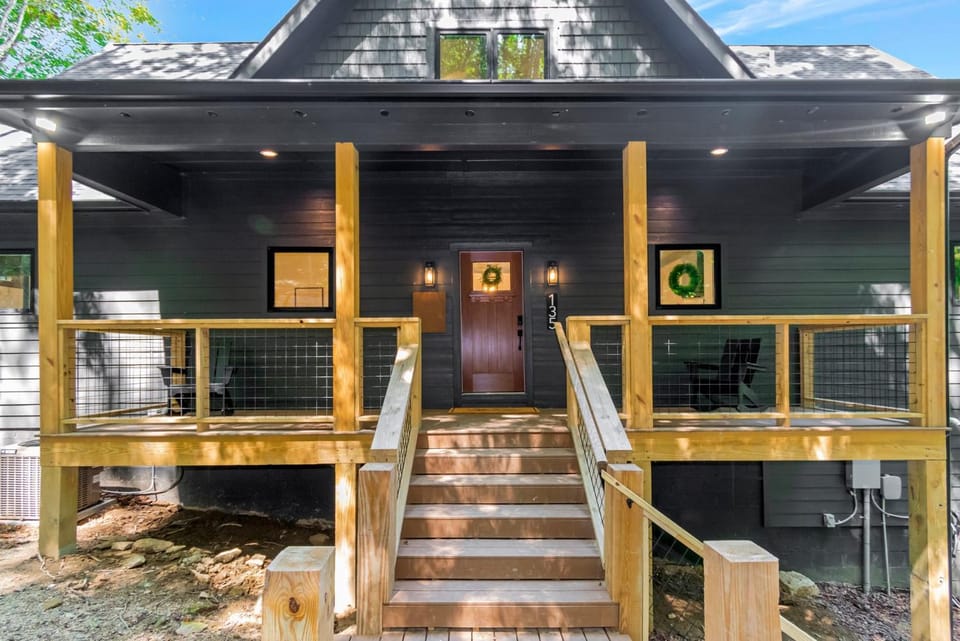 Beech Blessings - Luxury Spacious Beech Mtn Home with Huge Views House in Beech Mountain