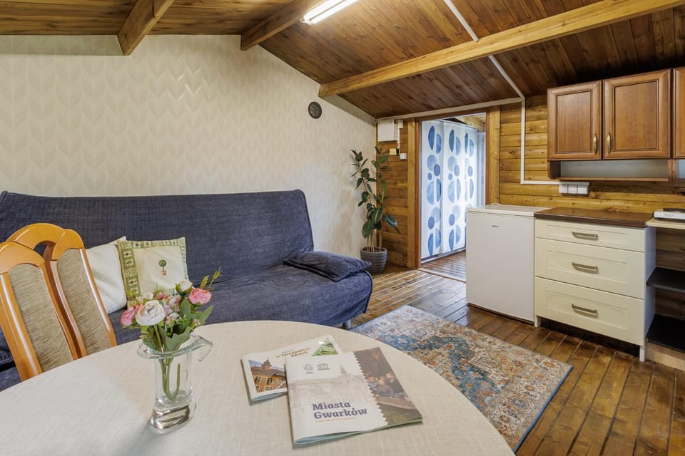 Kitchen or kitchenette, Living room, Seating area