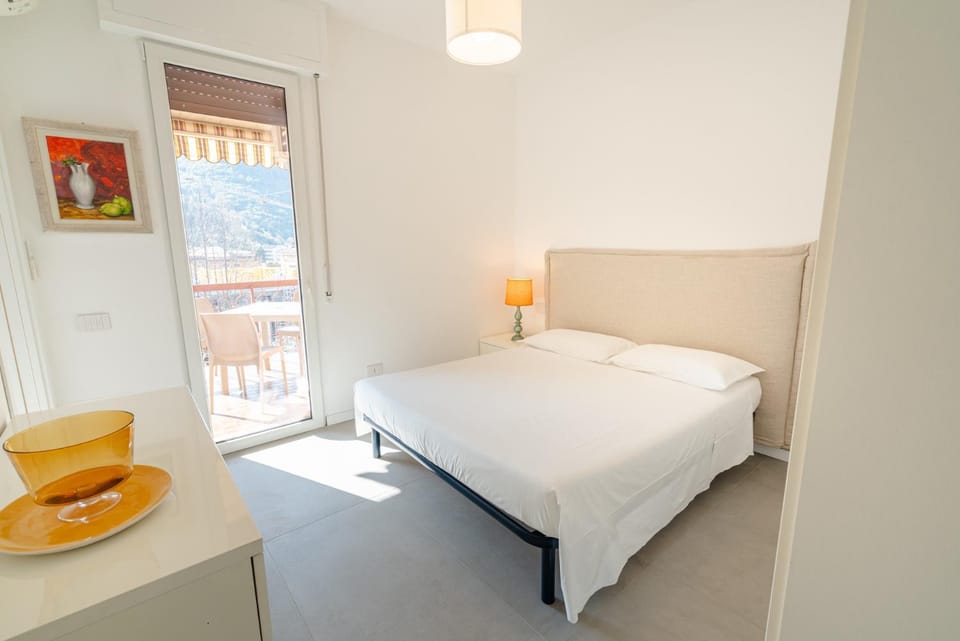 Appartamento x 4 con wi-fi, park free, a 10 minuti dal centro di Garda Apartment in Garda