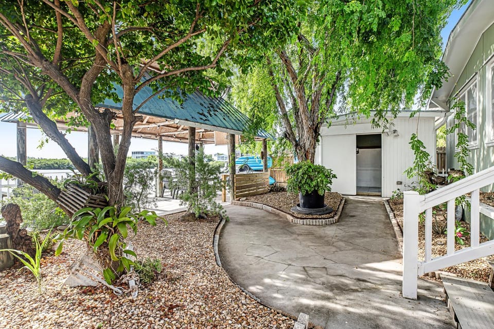 KW271FLR Sunset Bay House in Stock Island