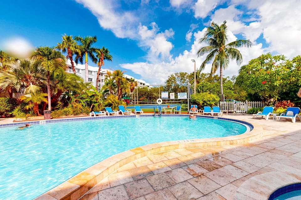 KW294FLR Tradewinds at Smathers Beach House in Key West