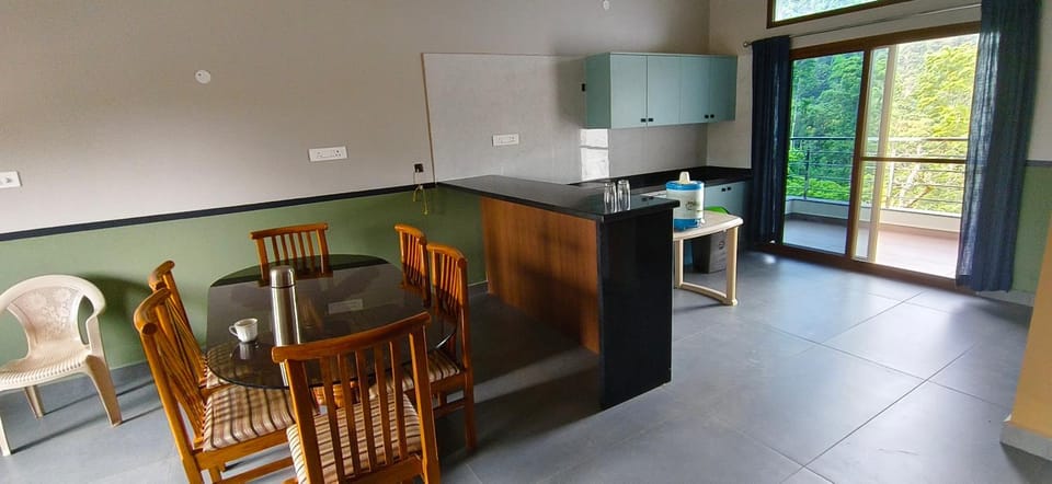 Living room, Dining area, minibar