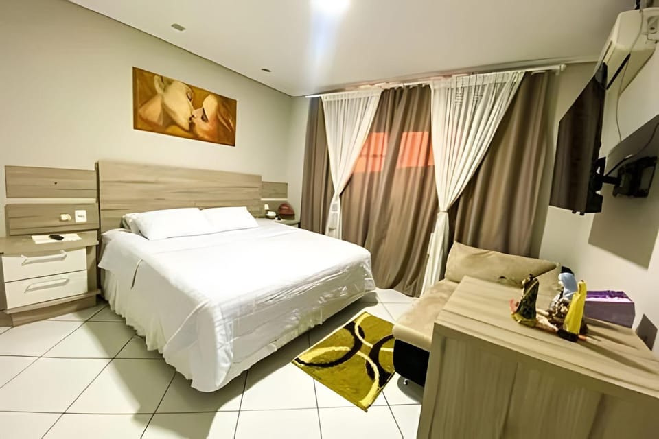 Casa Familiar com Piscina – 1 Suíte e 2 Quartos House in Foz do Iguaçu