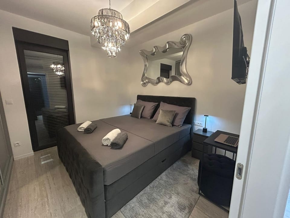 Lux Grey Zadar Apartment in Zadar