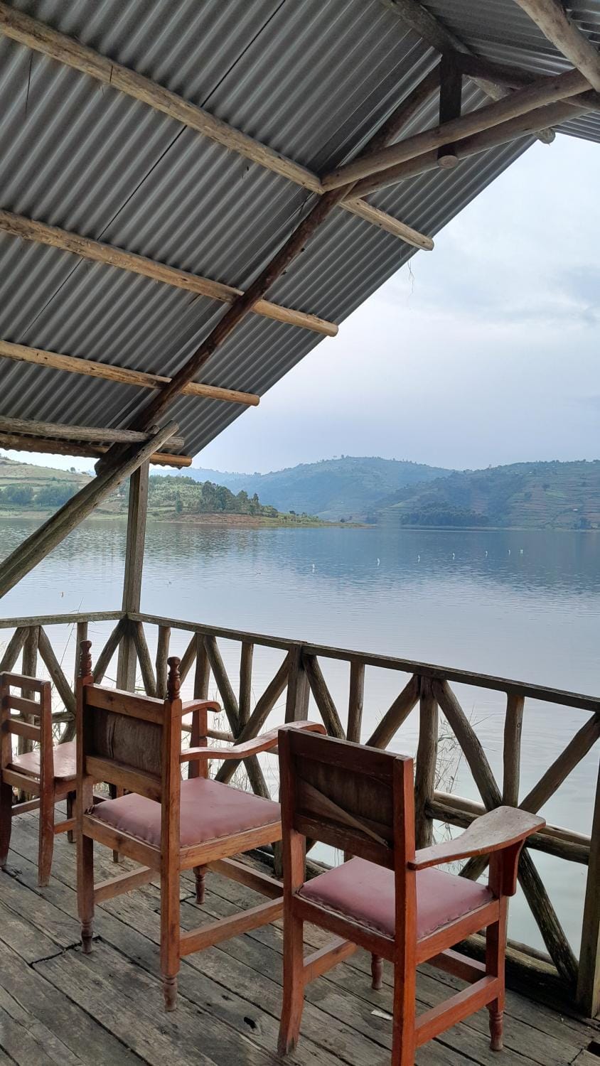 One love lake archive Bunyonyi Apartment in Uganda