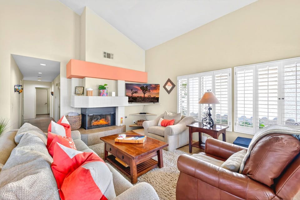 SRC301 Cozy 3BR Santa Rosa Cove Condo near Pool Apartment in Indian Wells