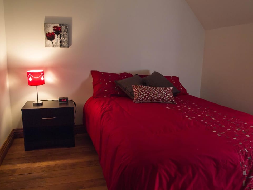 Chalet Rouge Apartment in New Brunswick