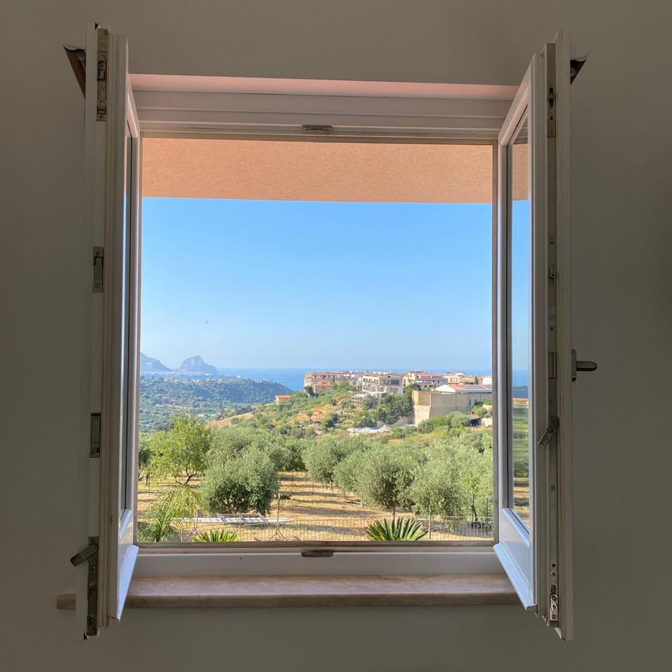 Day, Natural landscape, Sea view