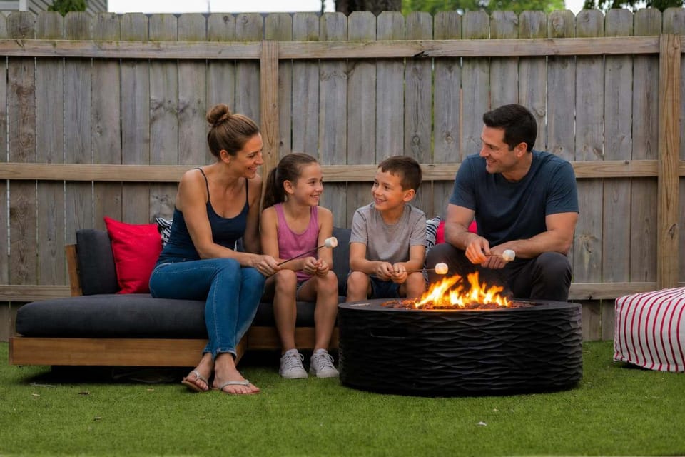 Victory Lane Villa - Game Room - Hot Tub - Firepit House in Indianapolis
