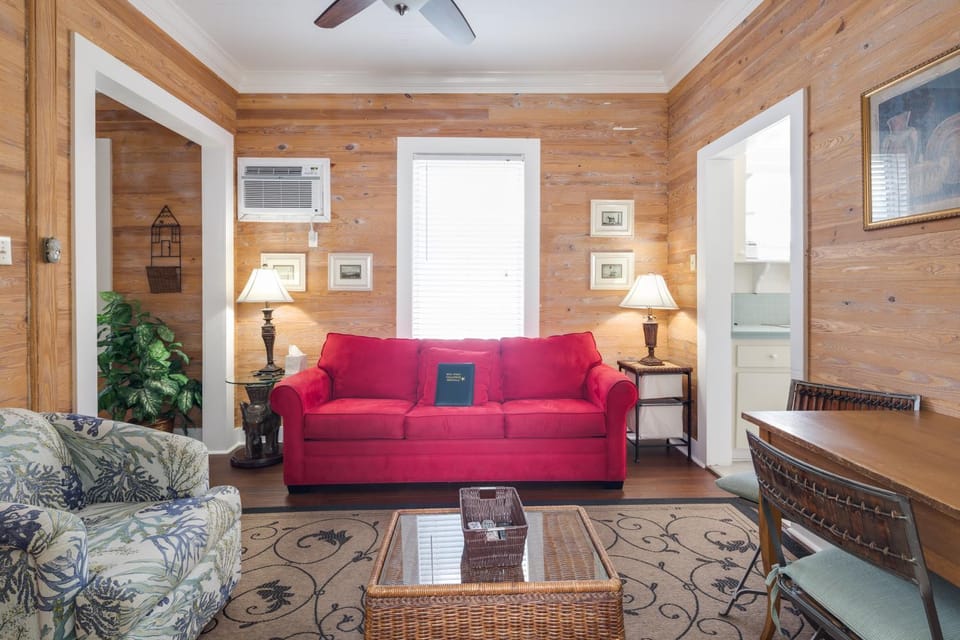 KW33A Leeward Isle House in Key West