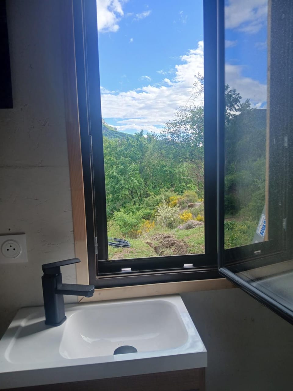 Ma cabane insolite en Baronnies Provençales Campground/ 
RV Resort in Provence-Alpes-Côte d'Azur