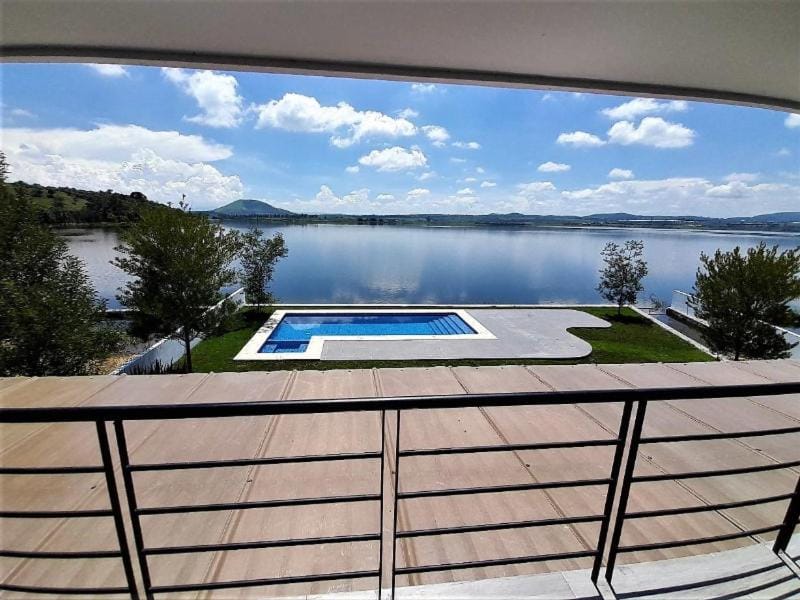 Casa en Lago Rapel, Quebrada Honda House in O'Higgins, Chile