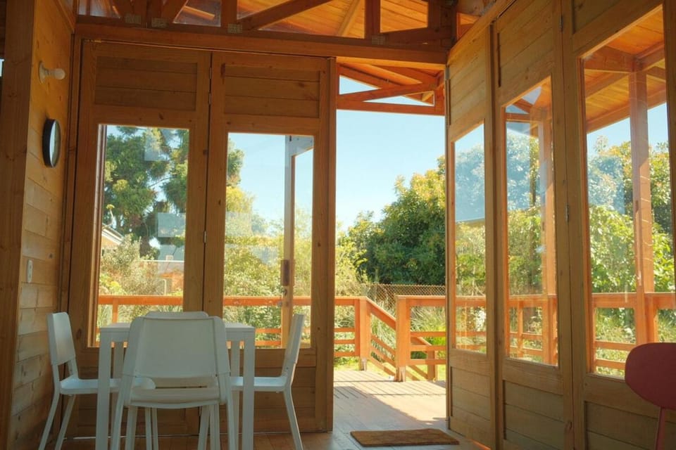 Dining area, Garden view