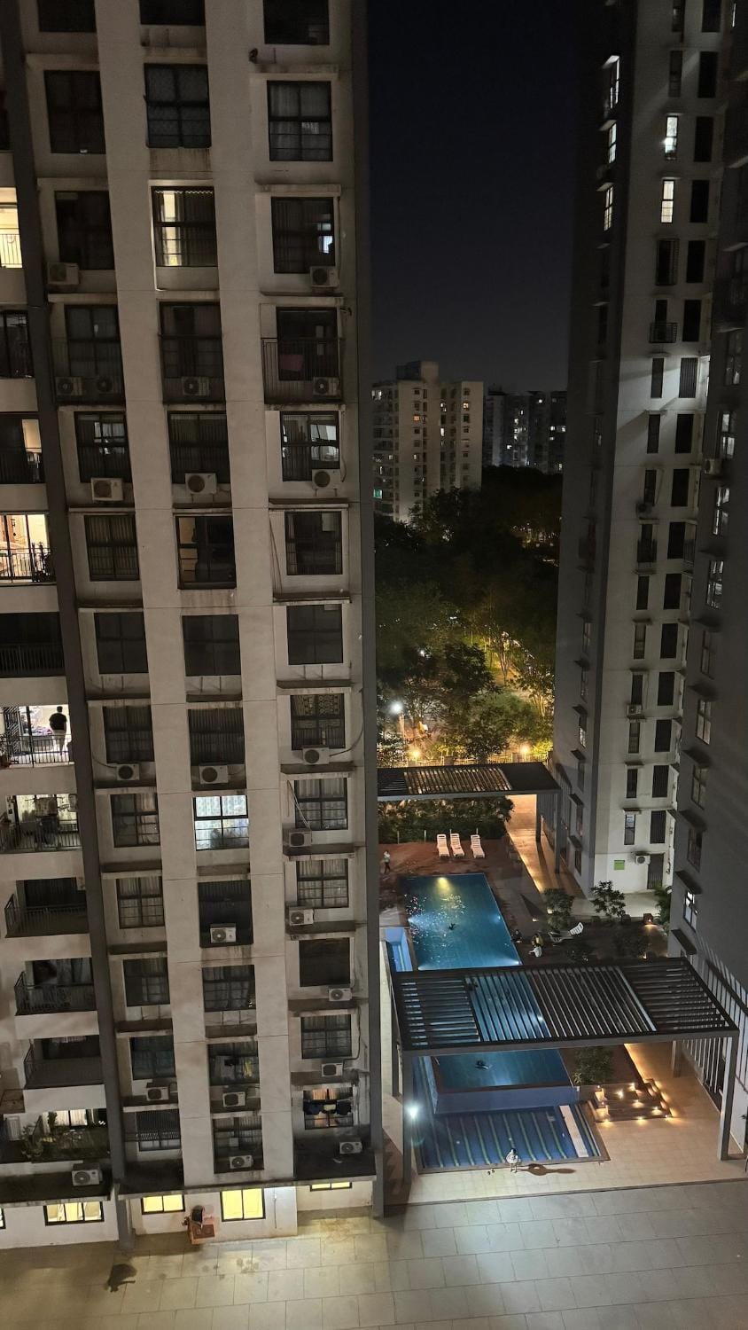 Modern 3BHK Retreat With Ample Space & Comfort Apartment in Ahmedabad