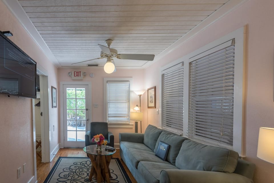 KW41 Amelia House House in Key West